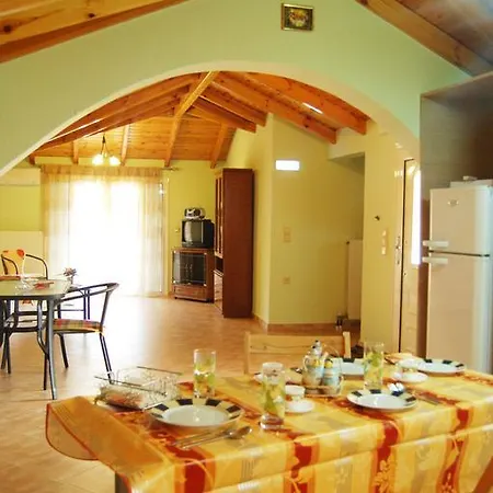Vasiliki's Penthouse Διαμέρισμα *